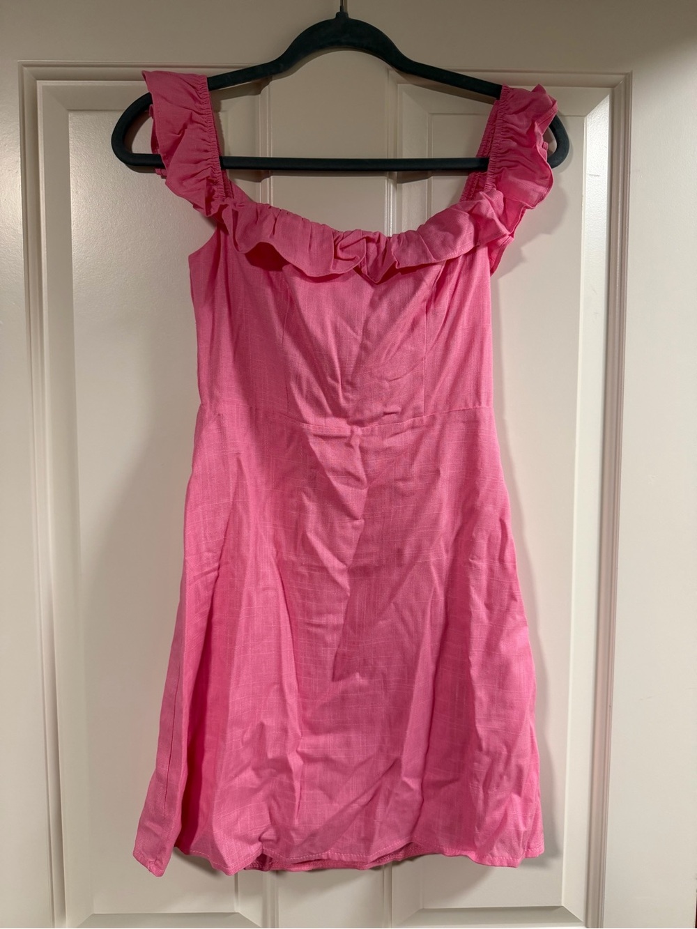 Hello Molly Pink Ruffle Strap Mini Dress Size XS US 2 Fit & Flare NWT T102